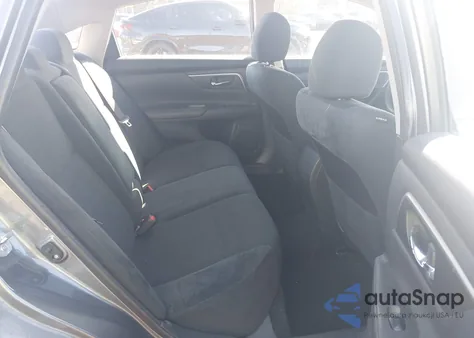 2015 Nissan Altima 2.5 S z USA, uszkodzony, nr VIN 1N4AL3AP5FC262313